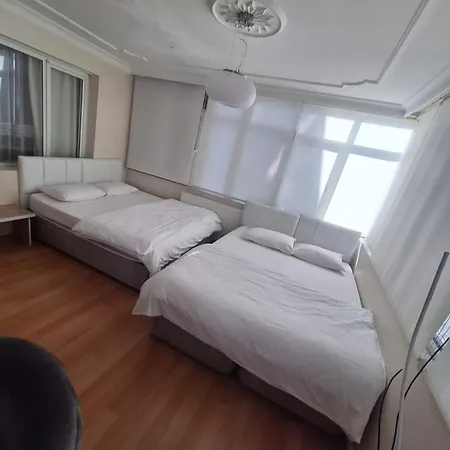 2 Ege Ueniversite Ve Hastanesi Yakini , Aileye Ve Firma Calisanlarina Uygun *