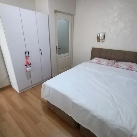 2 Ege Ueniversite Ve Hastanesi Yakini , Aileye Ve Firma Calisanlarina Uygun Bornova