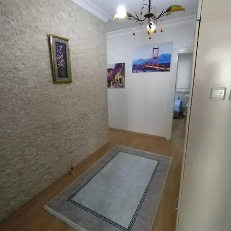 2 Ege üniversite Ve Hastanesi Yakini , Aileye Ve Firma çalışanlarına Uygun Apartamento Bornova