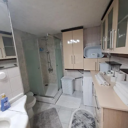 2 Ege üniversite Ve Hastanesi Yakini , Aileye Ve Firma çalışanlarına Uygun *