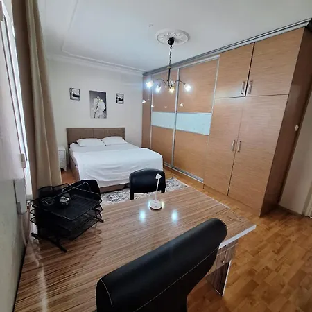 2 Ege Ueniversite Ve Hastanesi Yakini , Aileye Ve Firma Calisanlarina Uygun