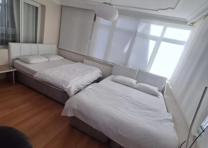 2 Ege Ueniversite Ve Hastanesi Yakini , Aileye Ve Firma Calisanlarina Uygun *