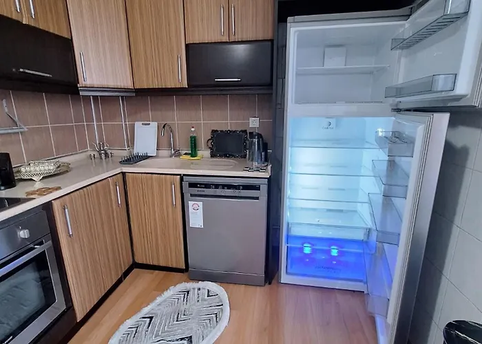 Апартаменты 2 Ege Ueniversite Ve Hastanesi Yakini , Aileye Ve Firma Calisanlarina Uygun Bornova